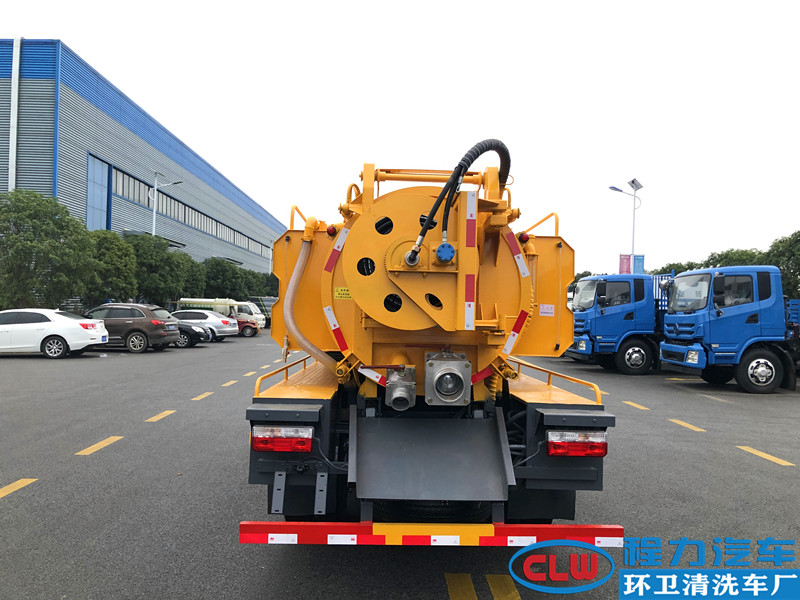 东风小多利卡清洗吸污车（国六）